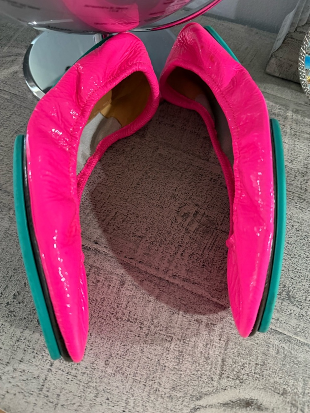 Tieks Women's Ballet Flats- Neon Pop Pink Size 10 - Picture 6 of 8